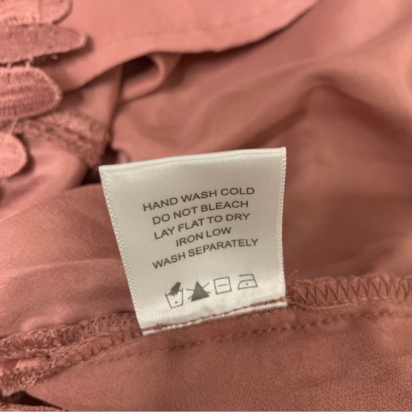 Lovers + Friends Caspian Eyelet Sleeveless Shift Dress Dusty Rose Size M $180 - Picture 8 of 8